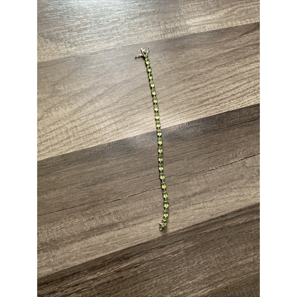 Peridot Sterling Silver Bracelet 8"